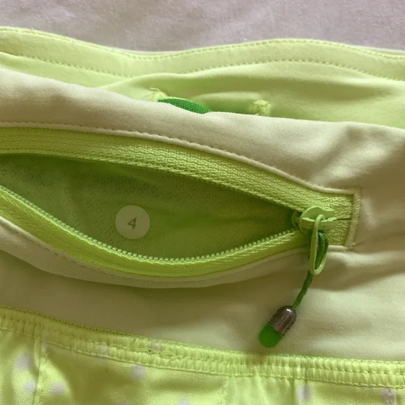 Lululemon Run: Pace Setter Skirt (Regular)
Petit Dot Faded Zap / Faded Zap - Picture 5 of 6